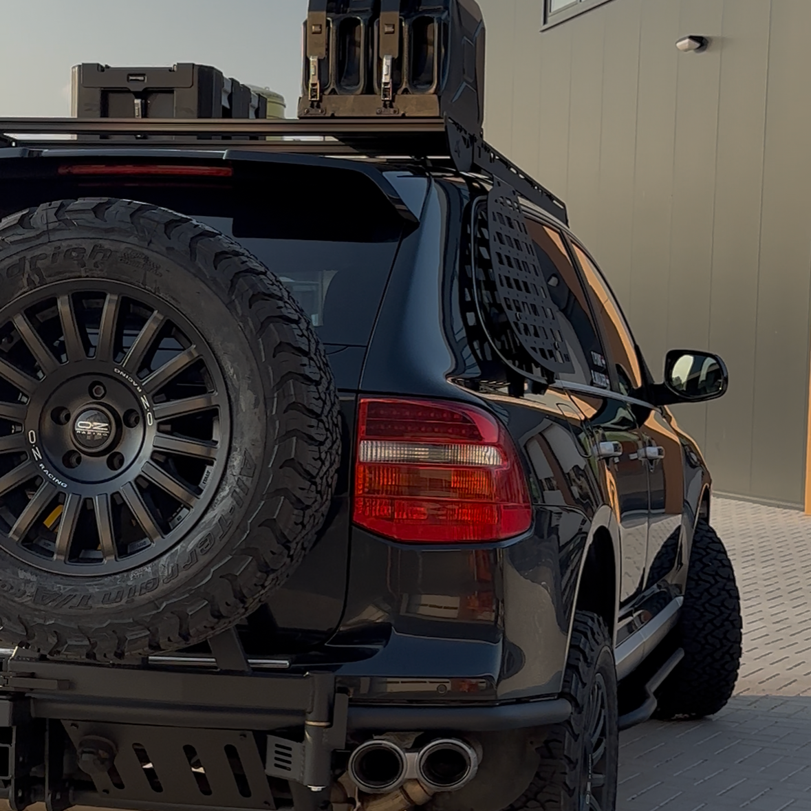 Gen 1 - Exterior Molle Panels - Porsche Cayenne