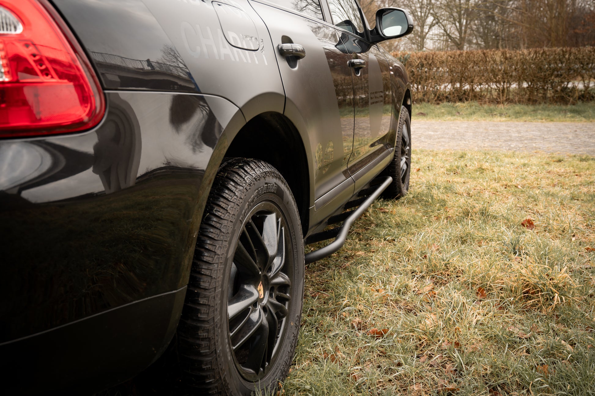 porsche cayenne sidebars close-up zijkant