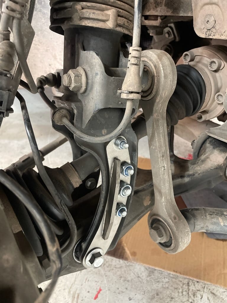 Porsche Cayenne 955/957 Strut Fork Reinforcement Kit