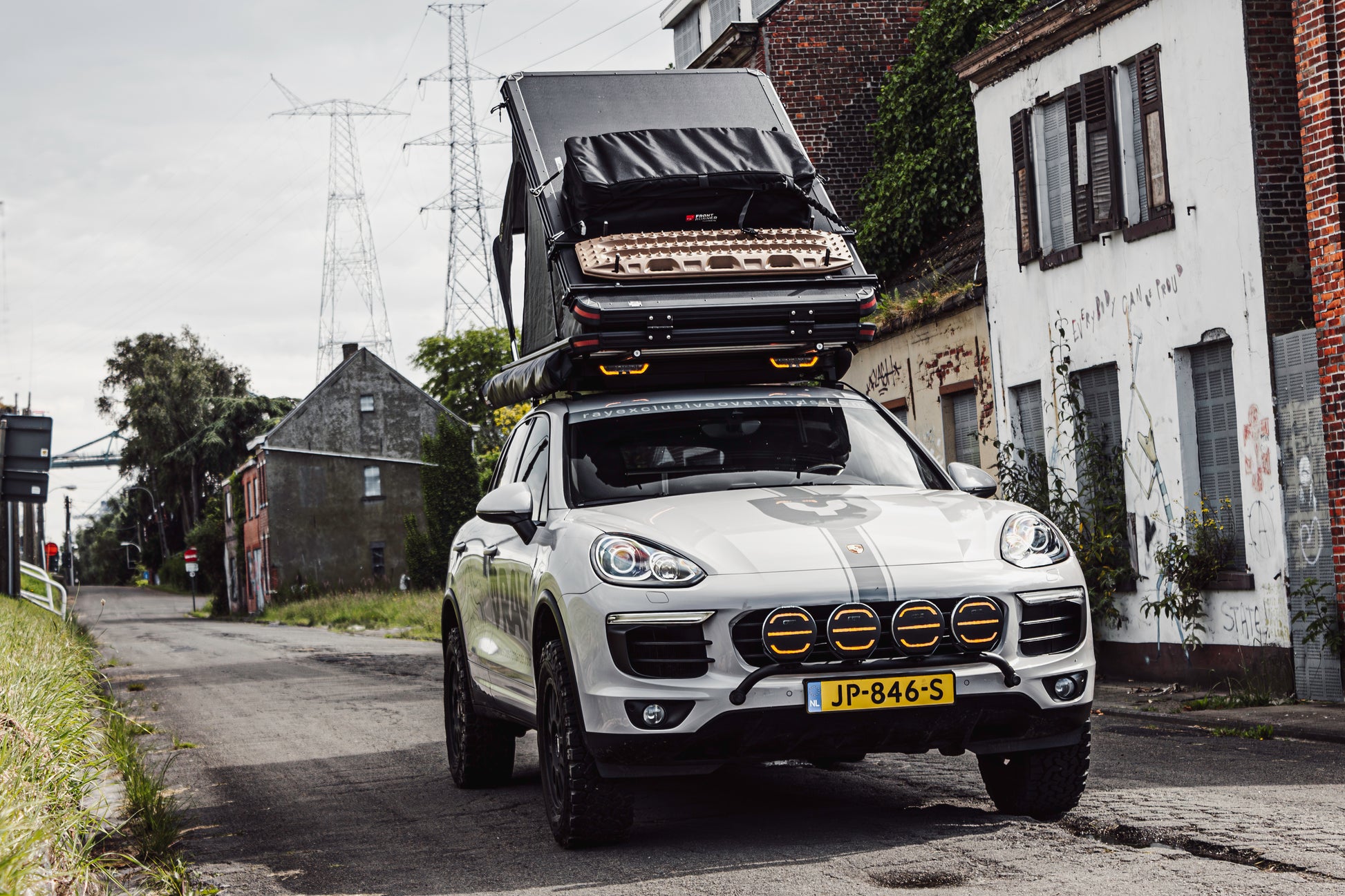 porsche cayenne daktent opengeklapt ozz verlichting verstralers