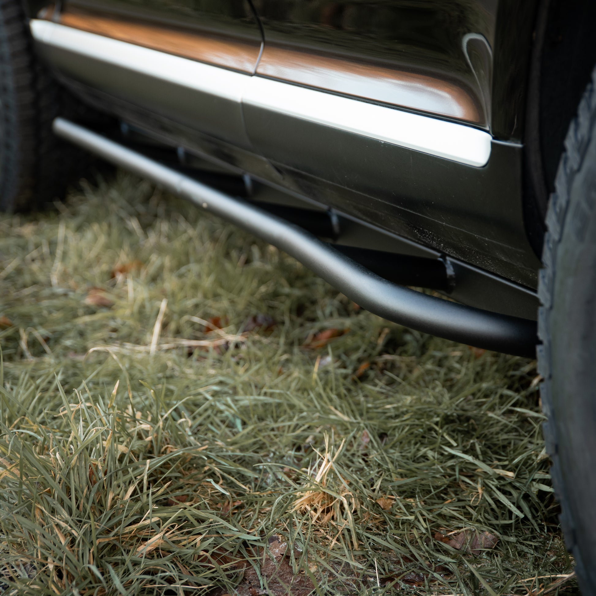 porsche cayenne sidebars rocksliders zijkant