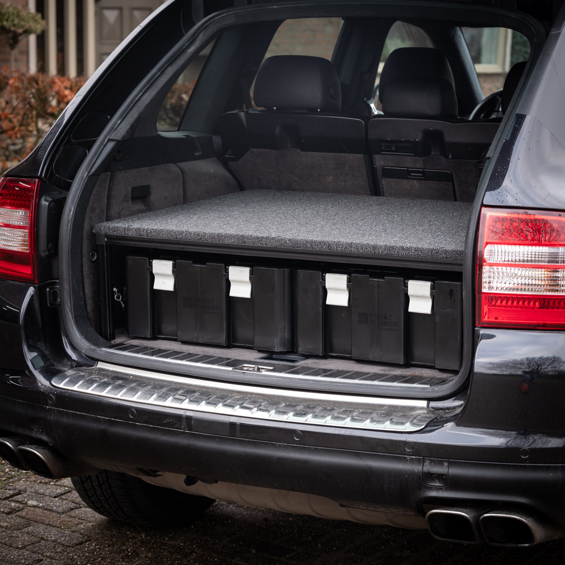 porsche cayenne platform achterin 955 zijkant