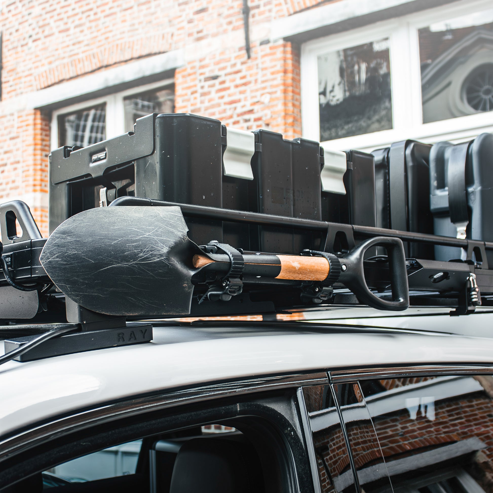 porsche cayenne dakrek schep zijkant box