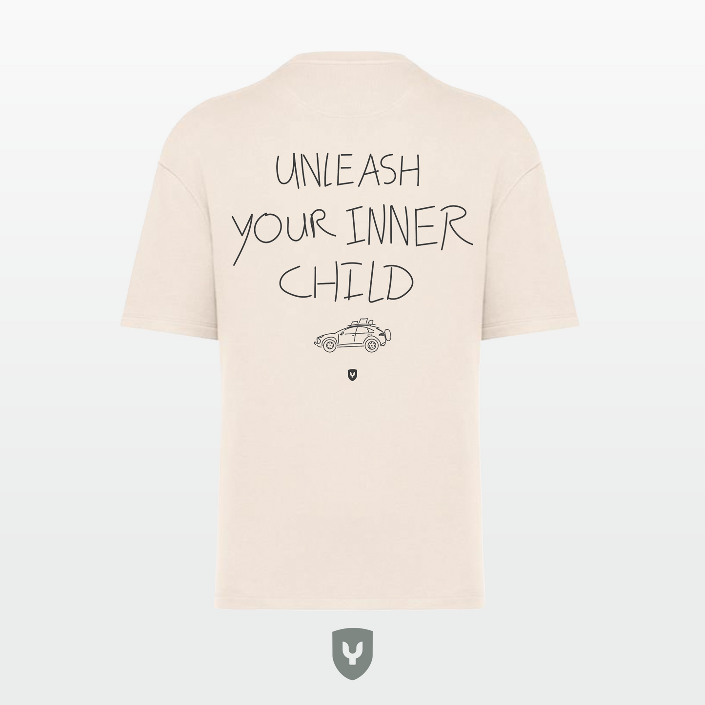 t-shirt unleash your inner child the motion club off white