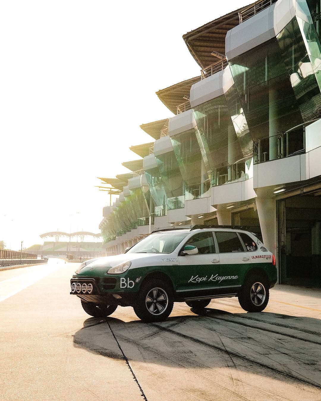 AKI Overland Fuchs Reimagined