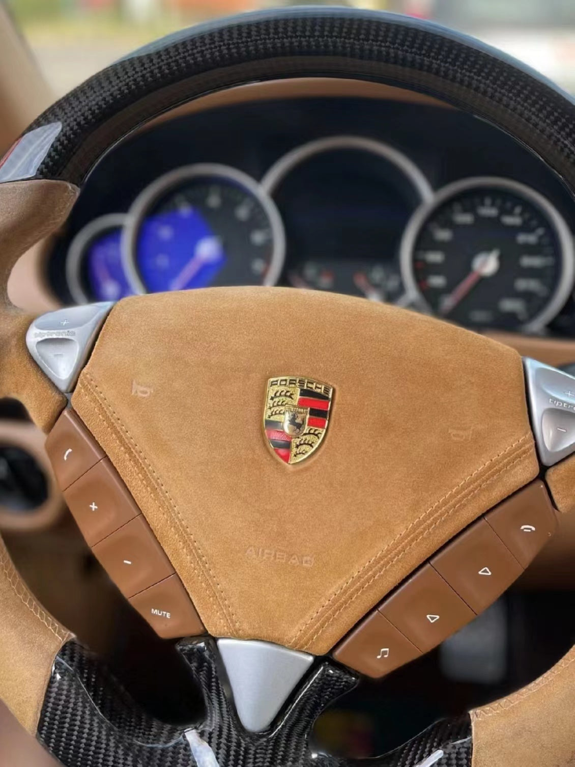 Porsche Cayenne 955/957 Custom Steering wheel