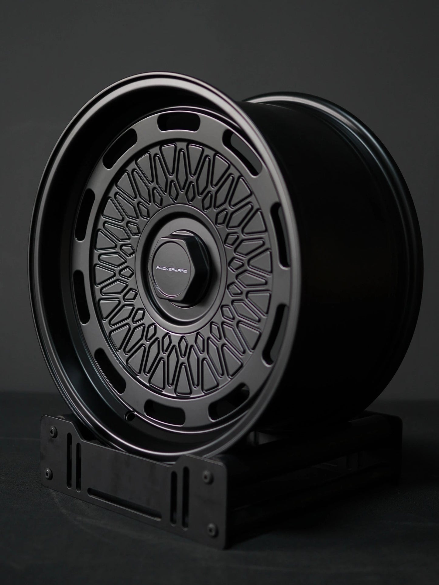 Malla forjada personalizada Aki Overland 04