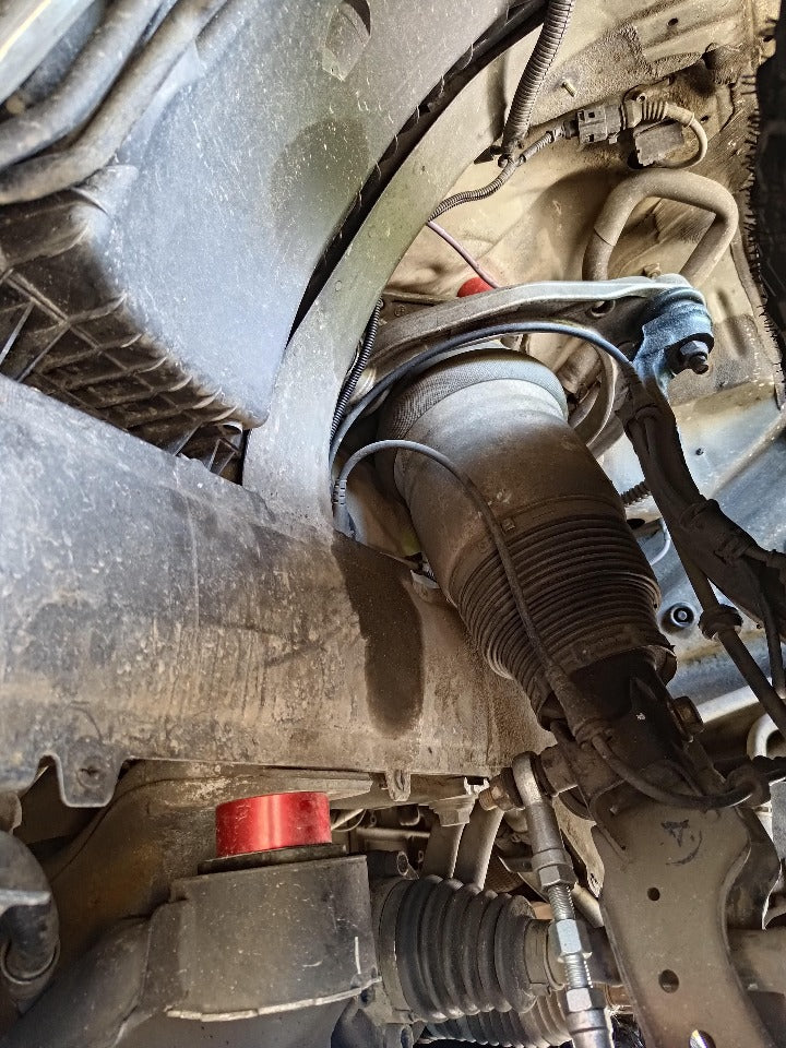 Porsche Cayenne 955/957 Liftkit 2.5” Air Suspension – V1 Subframe Drop