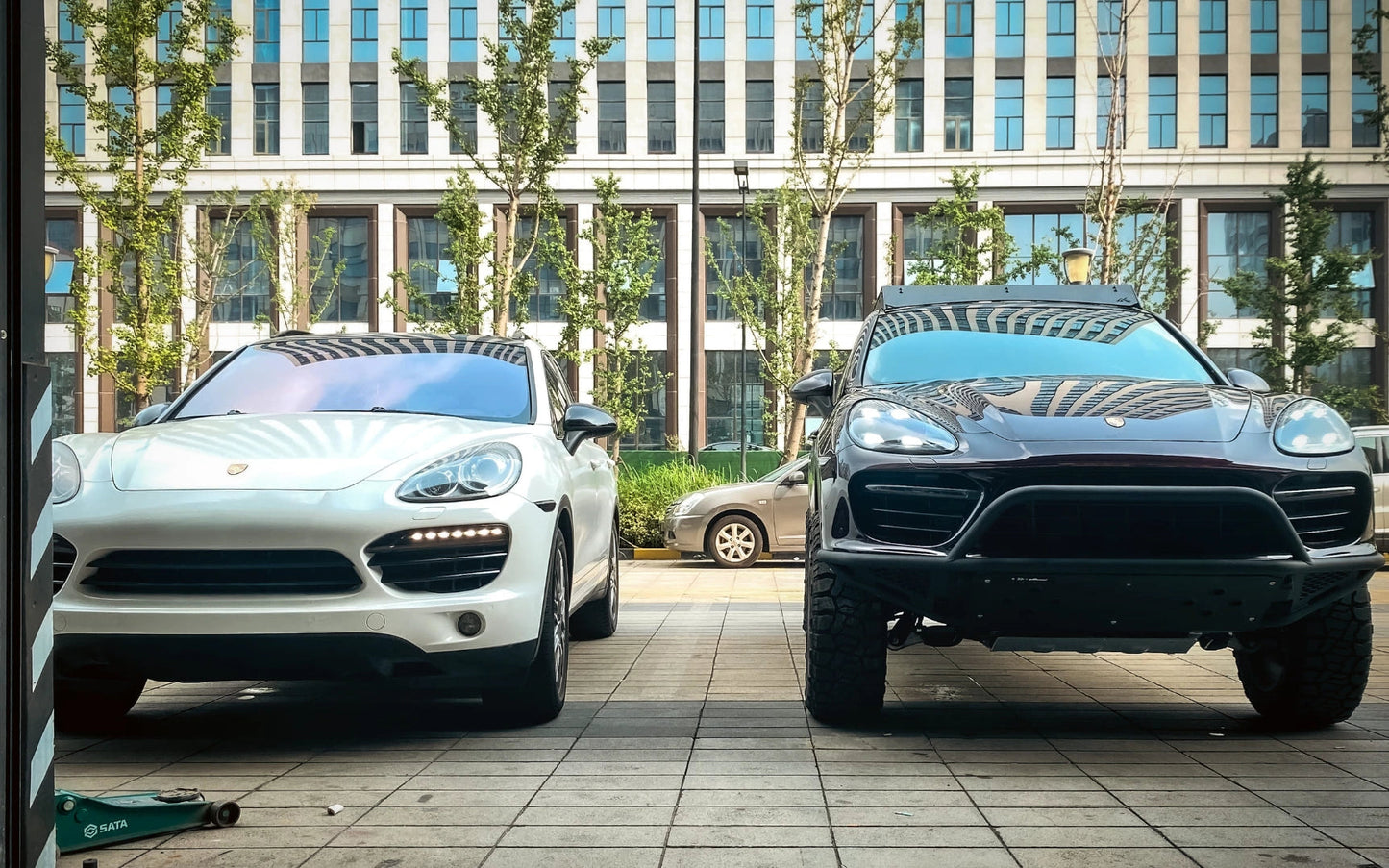 Porsche Cayenne 958 Liftkit 3.0" Air Suspension (Engine, Transmission Drop + UCAs)