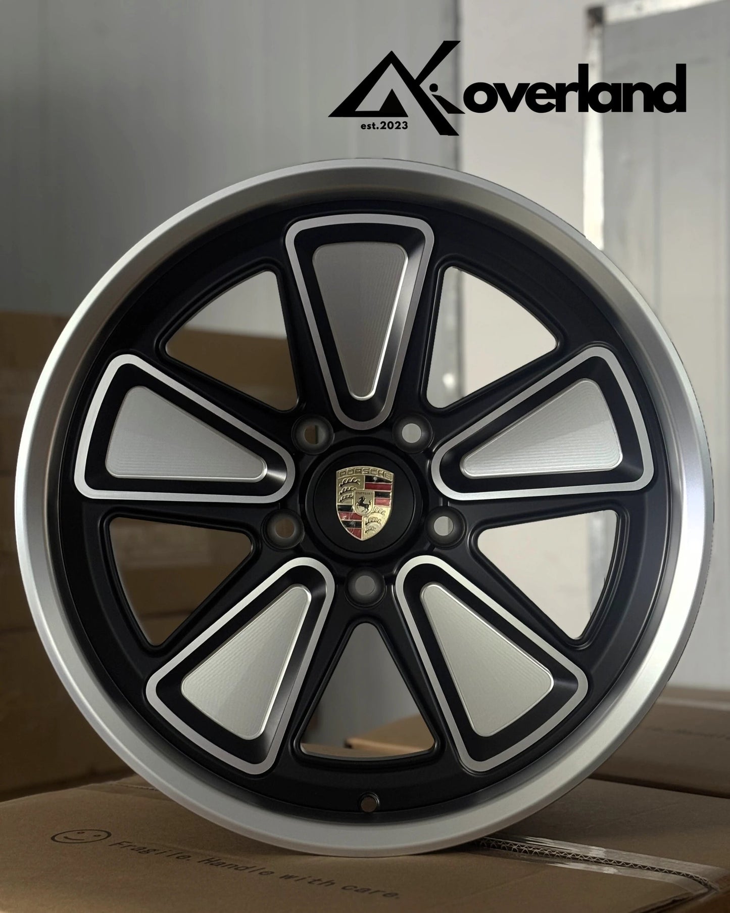 AKI Overland Fuchs Reimagined