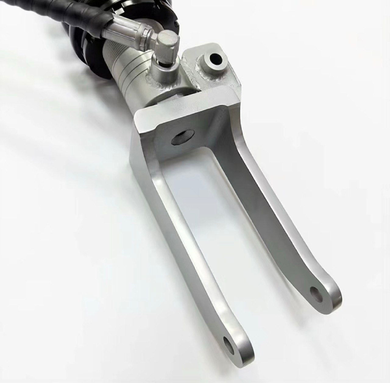 Porsche Cayenne 958 Offroad Coilovers Akioverland Bespoke 2.5 Nitrogen Filled